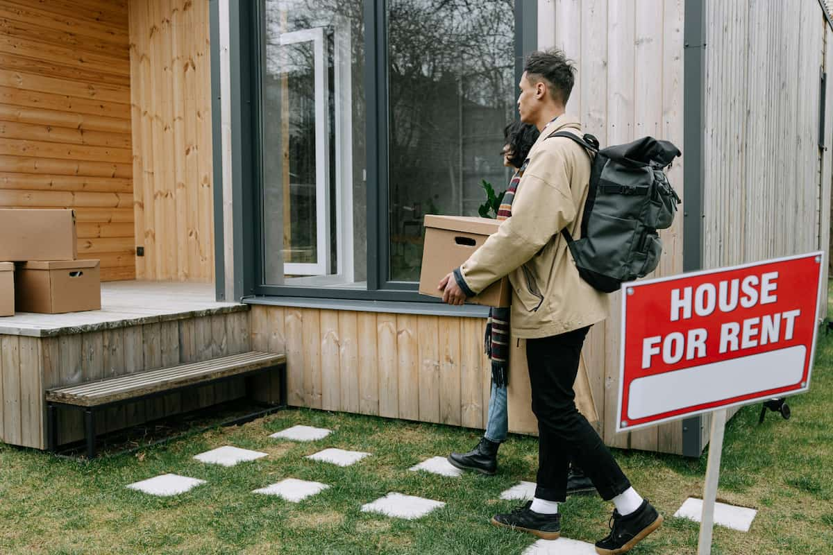 Couple Moving To Their New Apartment